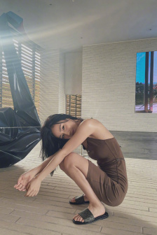 美丽姑娘视频在线播放完整版